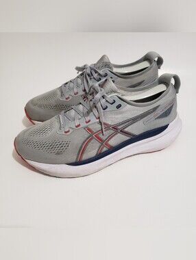 Asics Light Gray Athletic Running Shoes with Navy and Red Accents